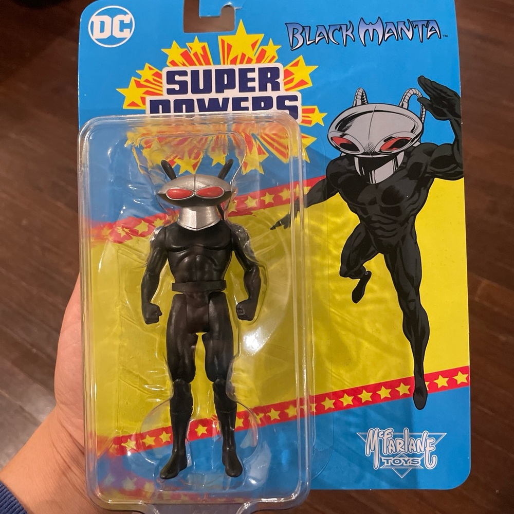 Mcfarlane black manta dc comics